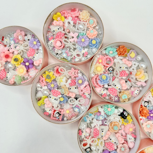 HELLO KITTY & FRIENDS